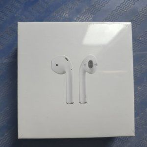 Apple AirPods Second generation